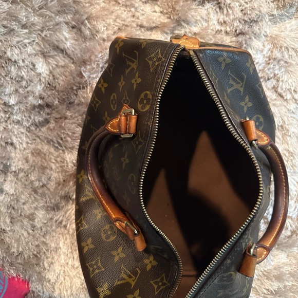 Authentic LOUIS VUITTON Speedy 30 Monogram Boston Handbag Purse - Picture 5 of 6